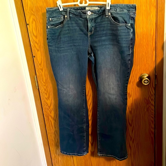 Torrid slim boot jeans - Picture 1 of 4